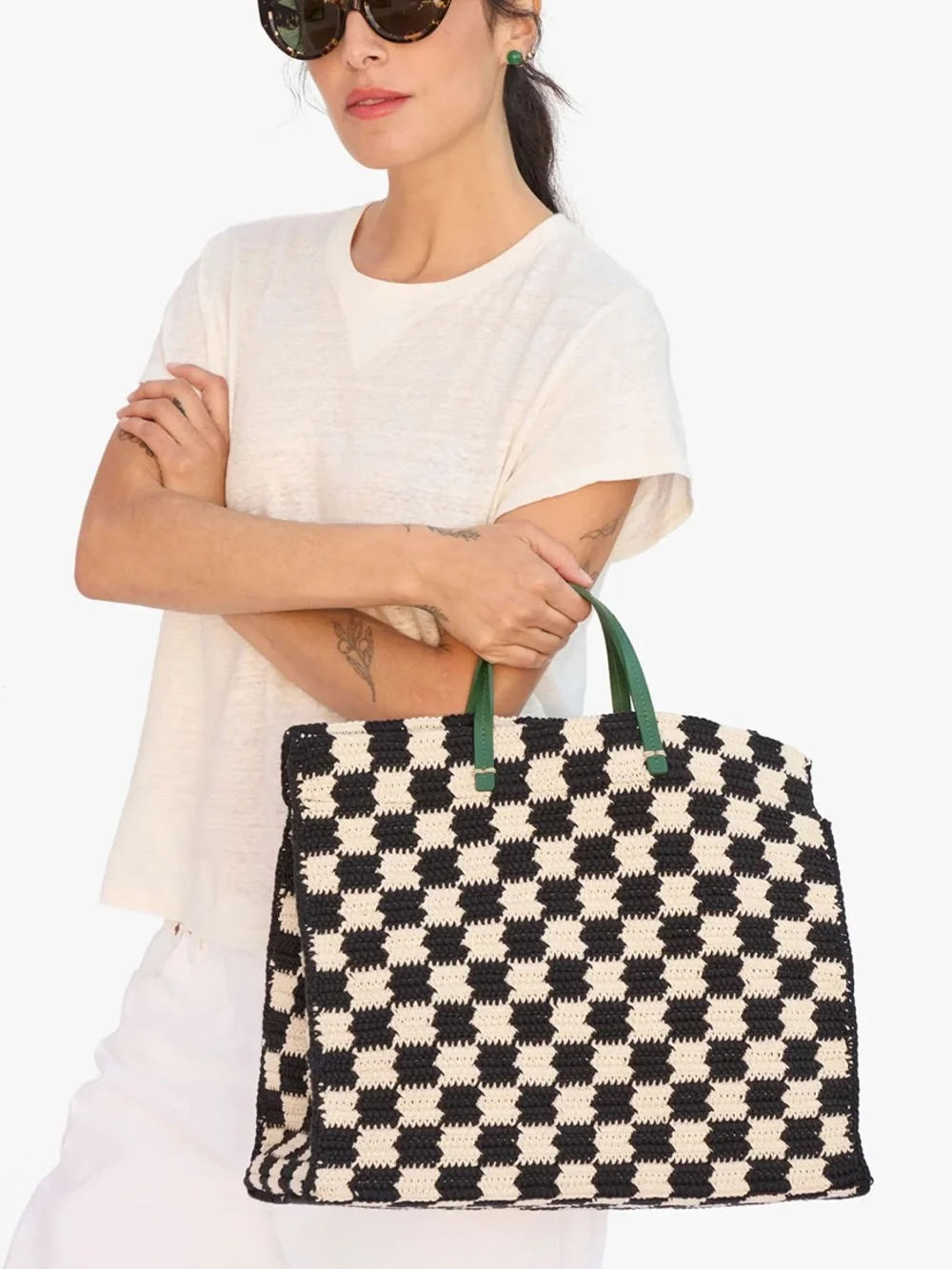 Clare V: Summer simple tote - Crochet Checker - Picture 3 of 7